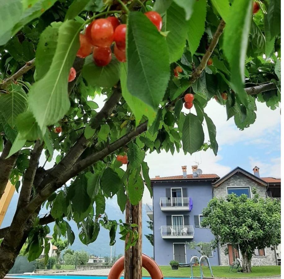 B&B Zia Vivina Sorico Bagian luar foto