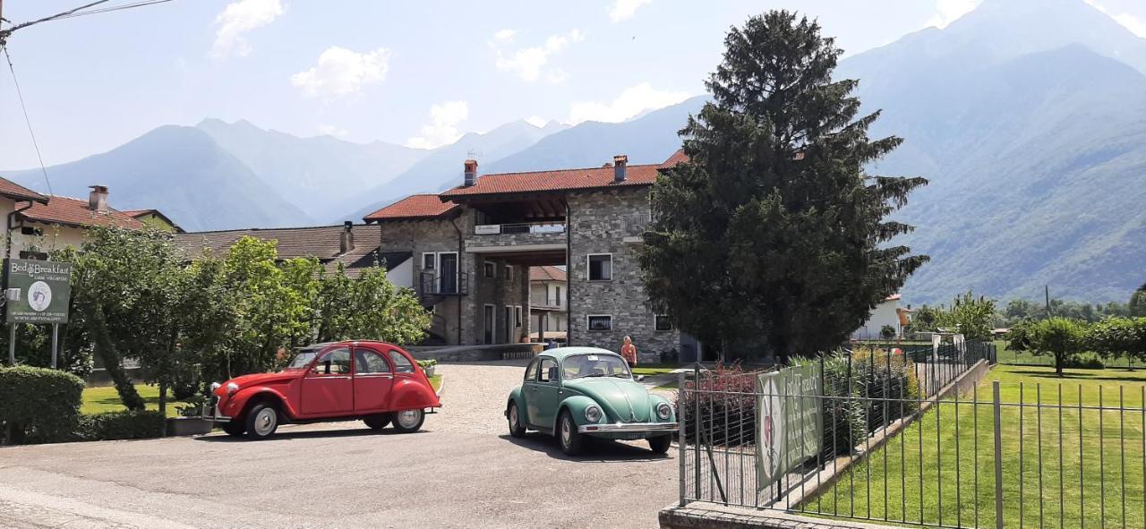 B&B Zia Vivina Sorico Bagian luar foto