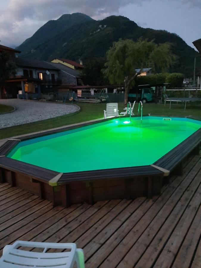 B&B Zia Vivina Sorico Bagian luar foto