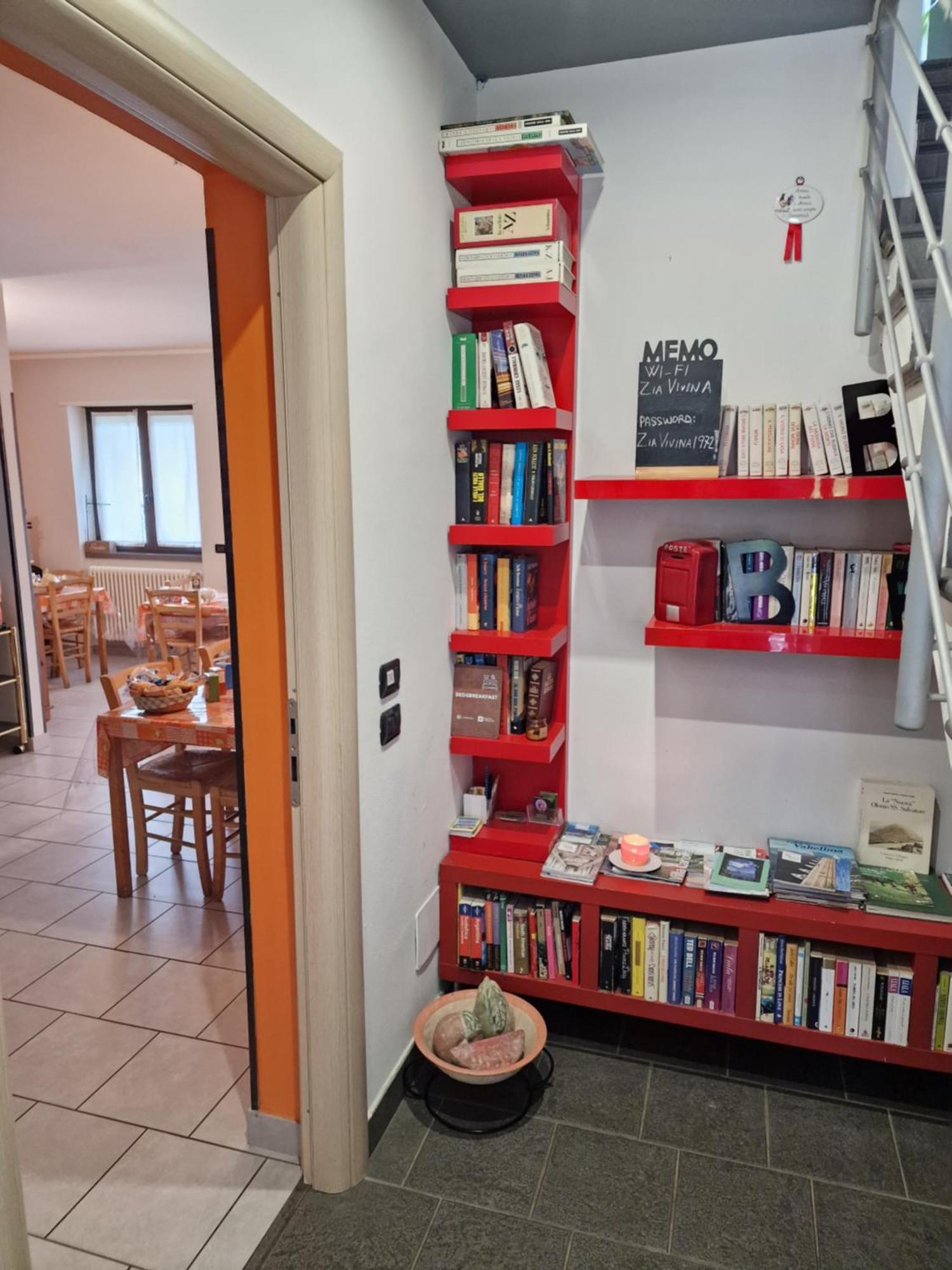 B&B Zia Vivina Sorico Bagian luar foto