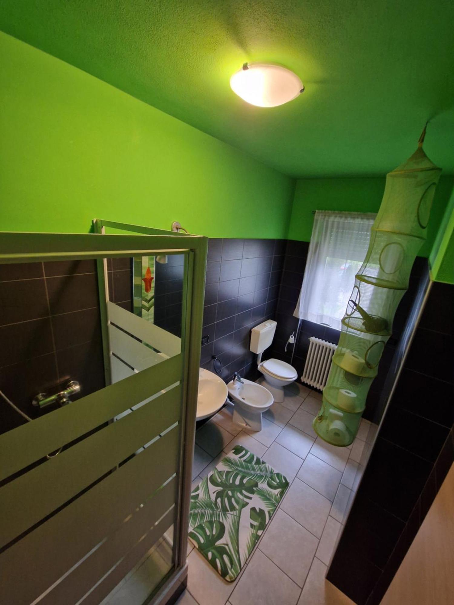 B&B Zia Vivina Sorico Bagian luar foto